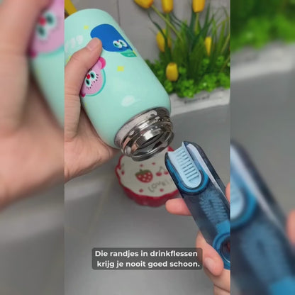 Compacte 3-in-1 borstel voor drinkflessen, bekers en moeilijk bereikbare plekjes.